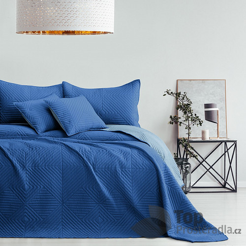 Dekorační přehoz na postel SOFTA 240x260 - Tmavě modrá/světle modrá