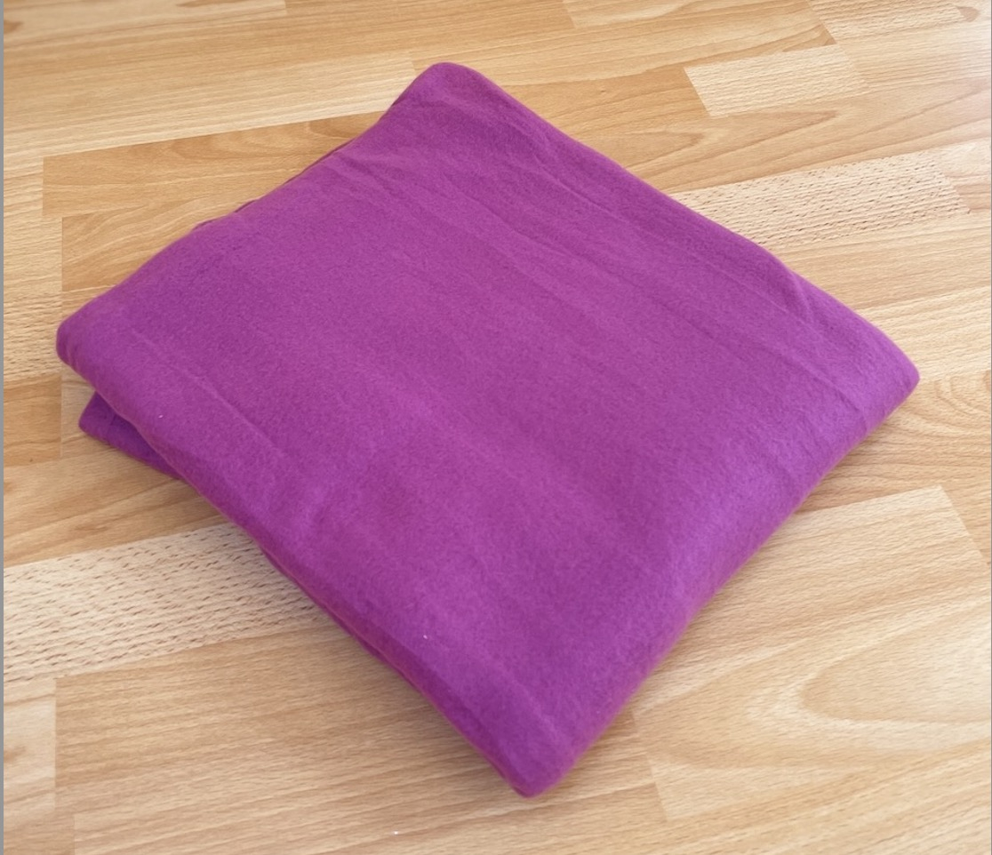 TP Fleecová deka Old English 150x200 Fialová